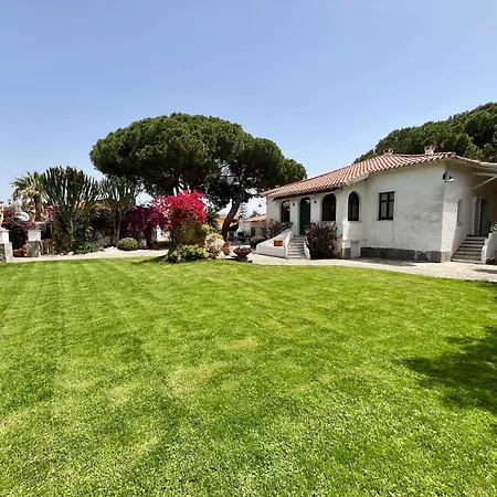 Villa Historic Giardini, Pool And Private Park