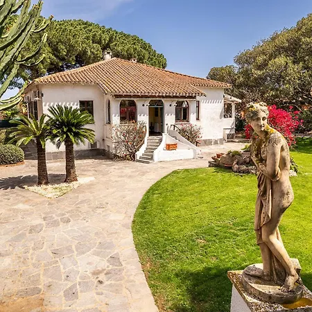 Villa Historic Giardini, Pool And Private Park Capoterra