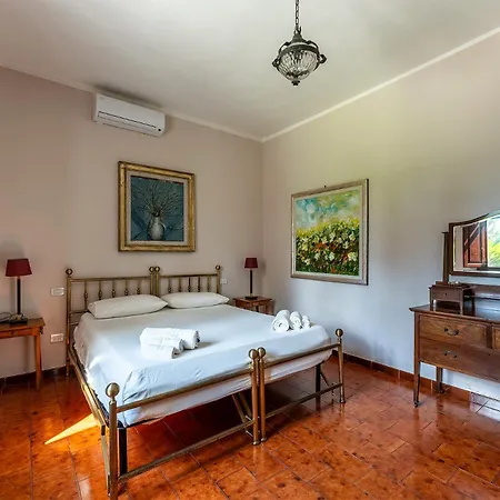 Villa Historic Giardini, Pool And Private Park *