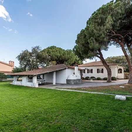 Historic Giardini, Pool And Private Park Villa