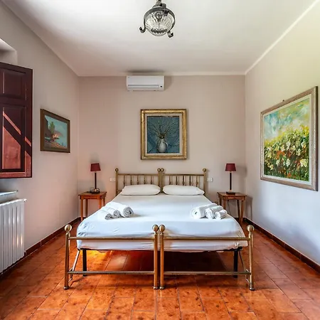 Historic Giardini, Pool And Private Park Villa Capoterra