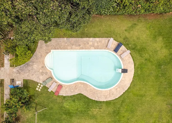 Lux Historic Giardini, With Private Pool Southsardiniaholidays Villa *